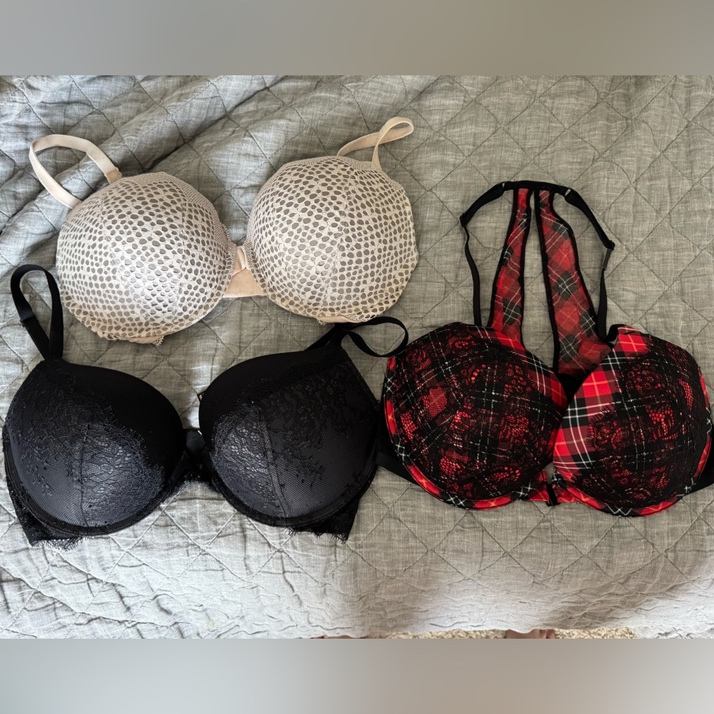Victorias Secret - Very Sexy Push Up - 34DD